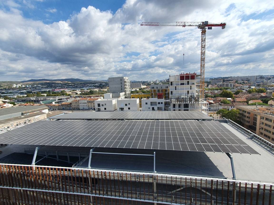 couverture photovoltaïque parking silo